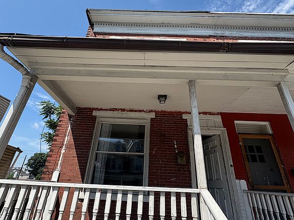 2nd image of 116 N 17th St