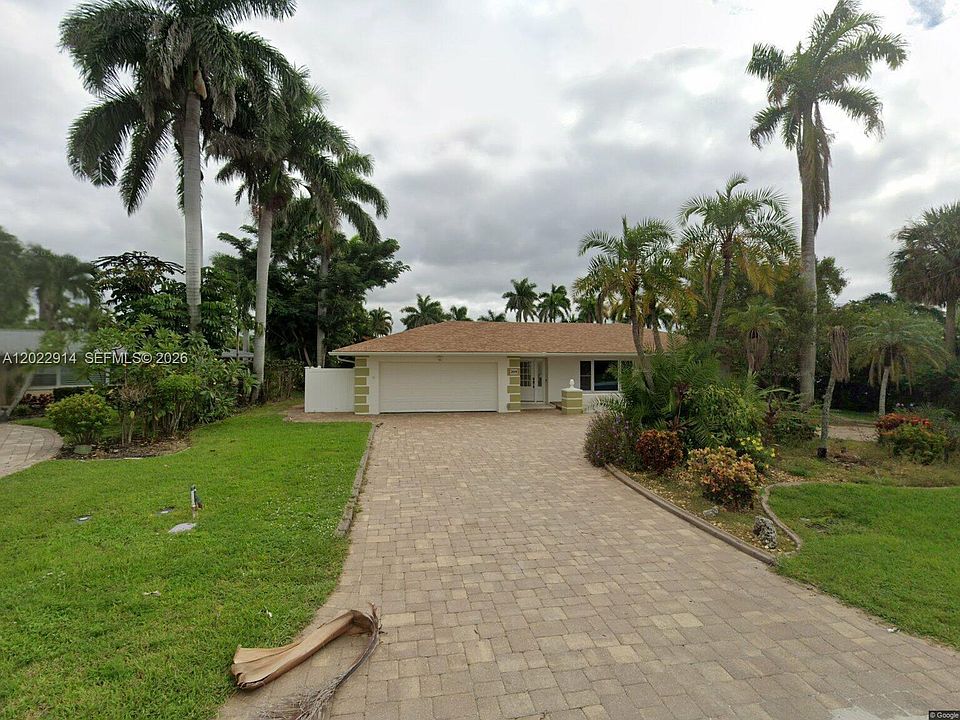 1st image of 209 Bayshore Dr
