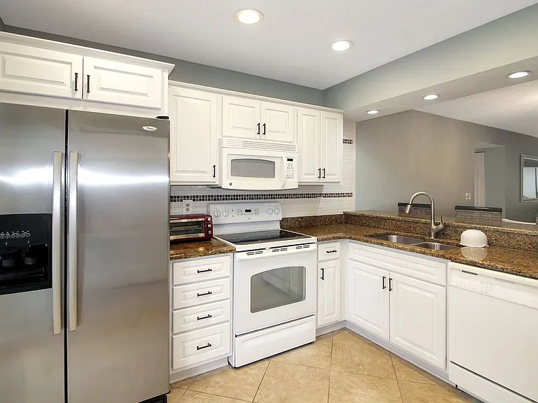 340 Cerromar Way N #3 — Photo 4