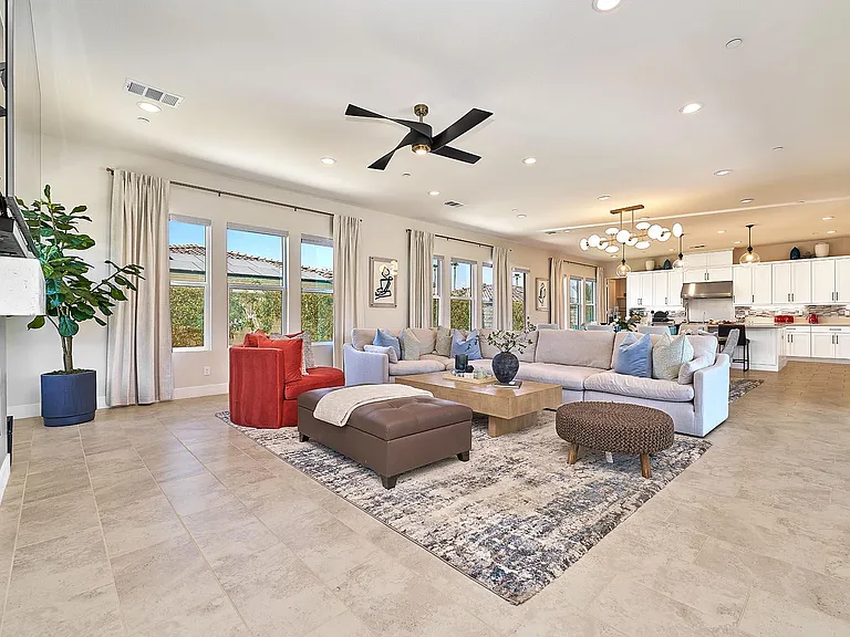 75208 Citadel Pl — Photo 2