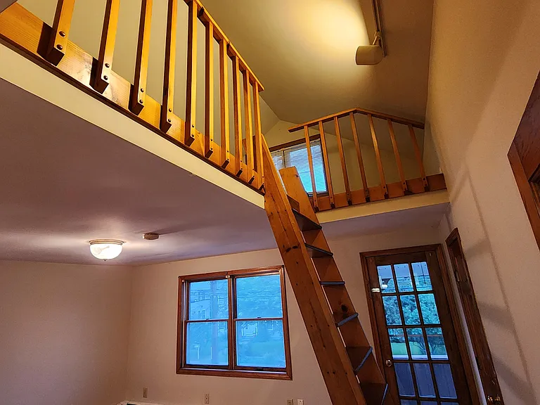 19-21 Jackson St #2 — Photo 8