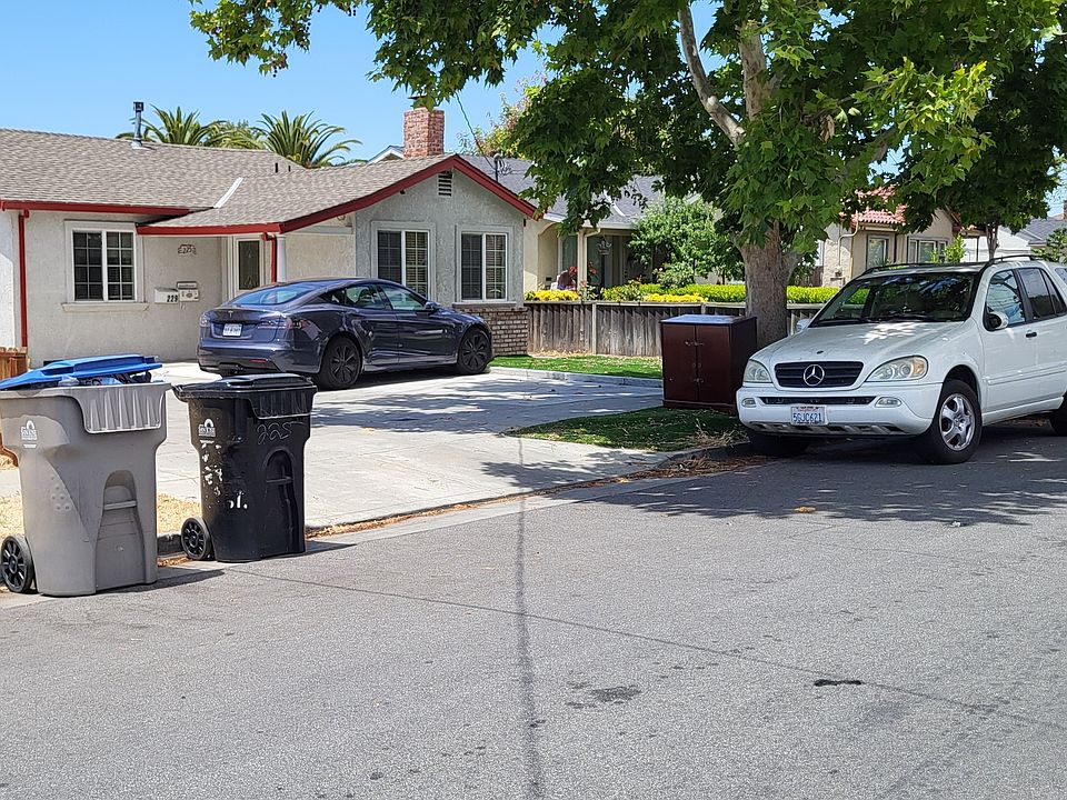 1st image of 225 N 34th St