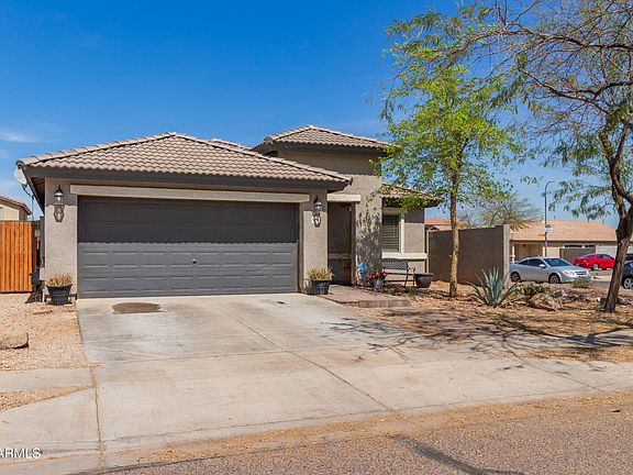 2nd image of 5234 W HUNTINGTON Drive