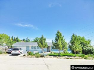 905 Elk St, Kemmerer, WY 83101