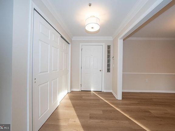 5th image of 335 Paoli Pointe Dr #335