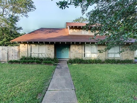 2nd image of 2901 Cherry Creek Cir