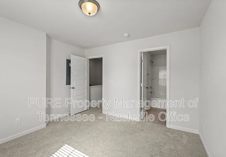 1219 Hope Village Way — Photo 32