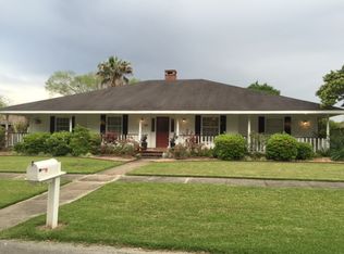 100 Agape Cir, Lafayette, LA 70508