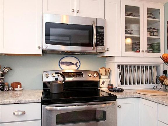 2nd image of 83 Woodview Drive #83