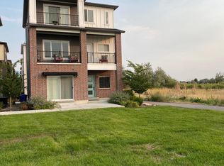 95 N Rio Grand Ave, Farmington, UT 84025