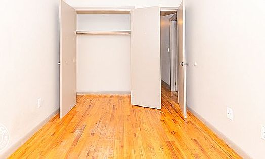 4th image of 966 Myrtle Ave #3A