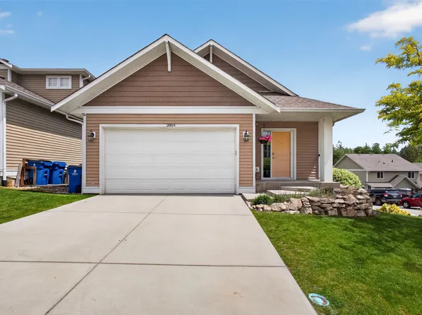 2054 Elkridge Dr, Tsinstikeptum 9, BC V4T 3K1