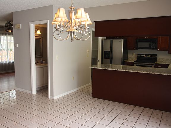 5th image of 1651 Cape Hope Ave NE APT 4