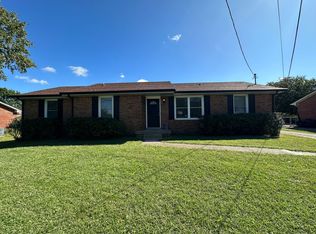 753 Peachers Mill Rd, Clarksville, TN 37042