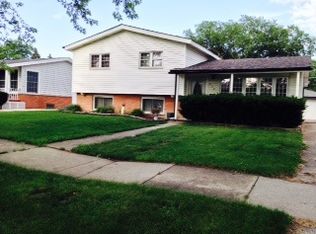 937 David Dr, Bensenville, IL 60106