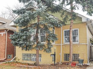 2949 N Kenneth Ave, Chicago, IL 60641