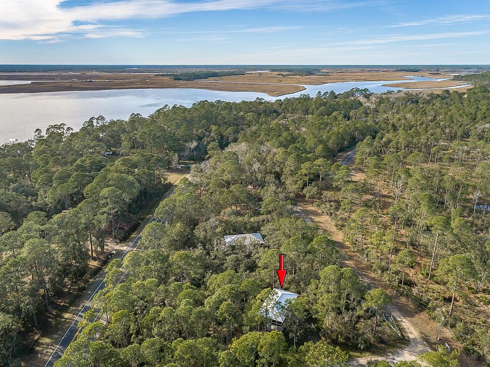 14 Knotty Pine St, Ochlockonee Bay, FL 32346 Zillow