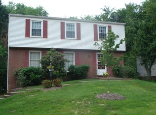 714 Pine Valley Dr, Pittsburgh, PA