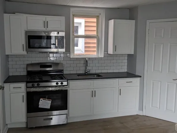 362 New St, Newark, NJ 07103