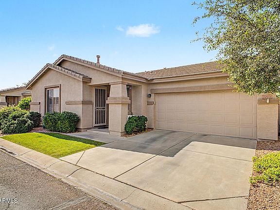 3rd image of 7013 E Lindner Avenue
