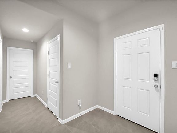 3rd image of 3418 Sicily Island Ln
