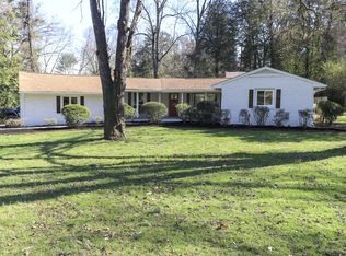 5715 Crestwood Dr, Knoxville, TN 37914