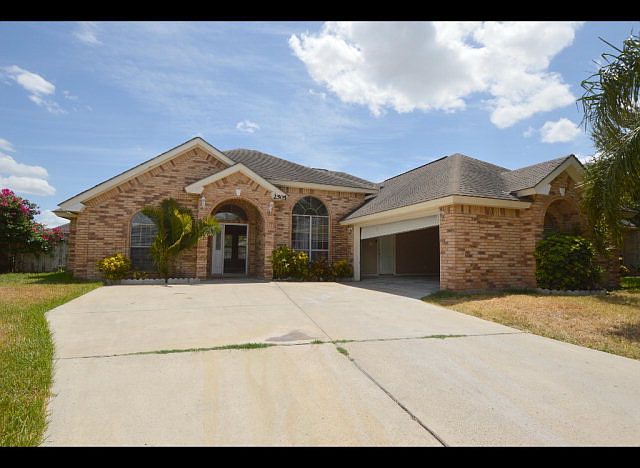 1st image of 2505 Yucca Ave
