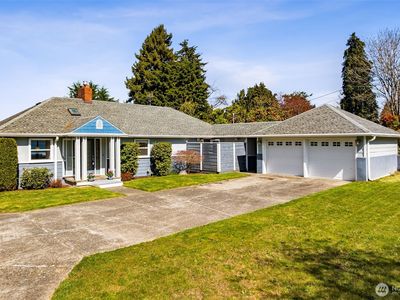 8424 East Side Drive NE, Tacoma, WA, 98422