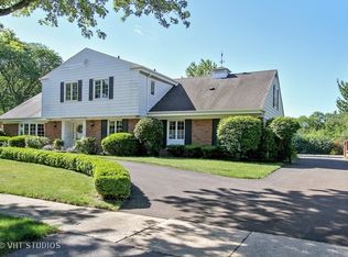 2342 Robertson Ln, Flossmoor, IL 60422