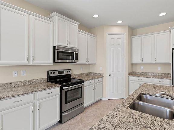 5th image of 2906 SW 32nd ST