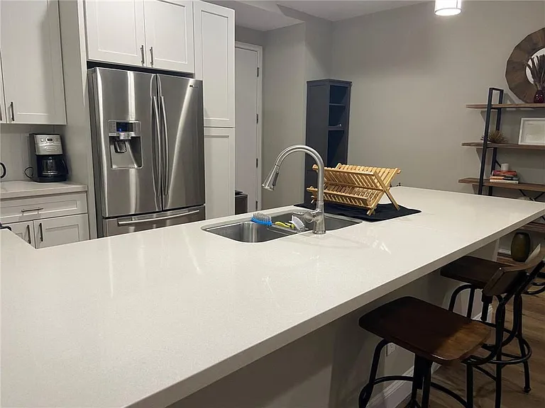 507 Sabine St #1006 — Photo 9