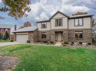8132 Brownstone Dr, West Chester, OH 45241