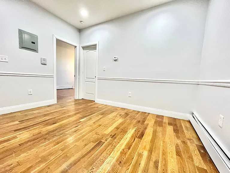 1926 Pacific St #3F — Photo 5
