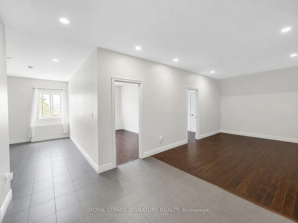 15 Barrie St #1