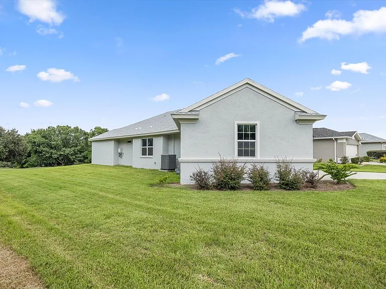 2443 N Andrea Point — Photo 31