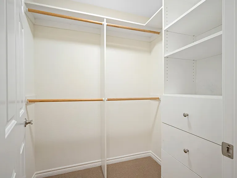 345 W Loraine St #3 — Photo 18