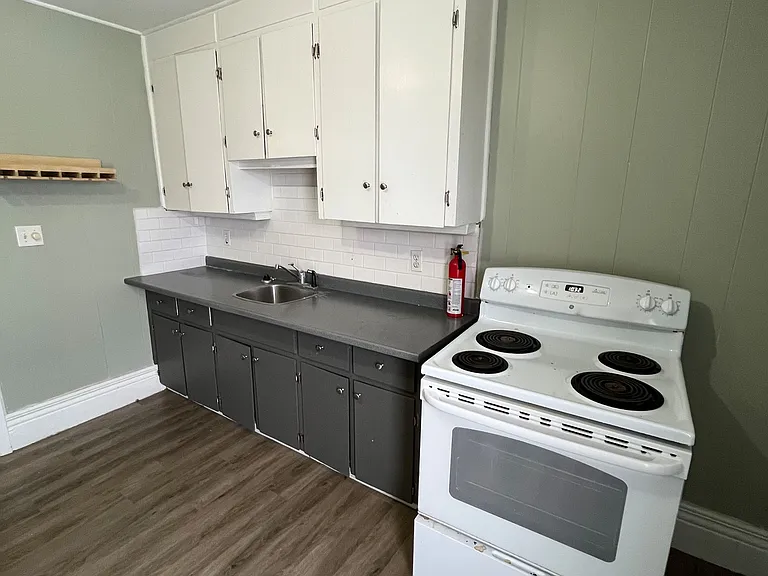 57-2 Broadway St #55 — Photo 9