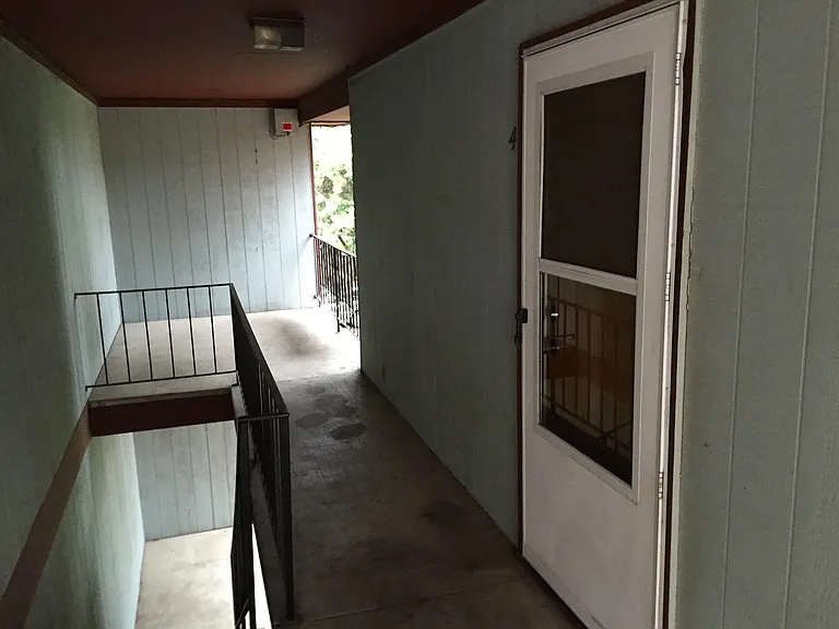 1904 W 2nd Ave #4 — Photo 7