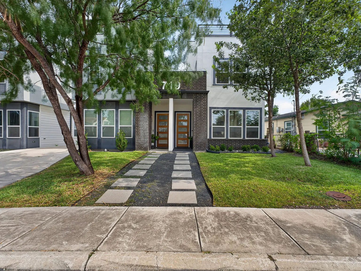 719 Eleanor Avenue #102 - 1 — Photo 2