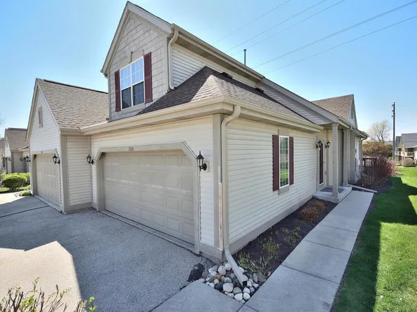 1530 Roxbury WAY, Waukesha, WI 53186