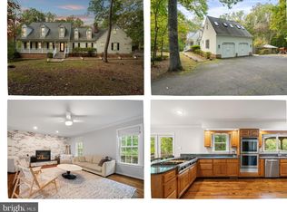 9940 Hampton Rd, Fairfax Station, VA 22039