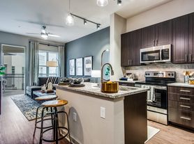 Eastshore on Lake Carolyn