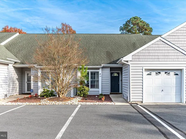 31967 Topsail Ct Unit 24, Bethany Beach, DE 19930