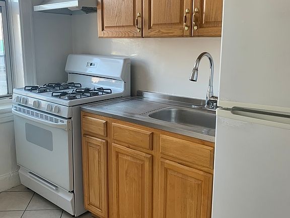 2nd image of 43-25 49th St #2B