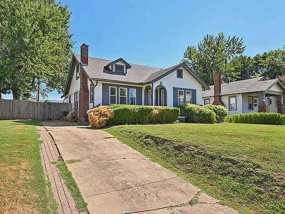 2nd image of 1719 S Gary Pl