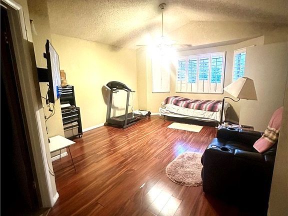 5th image of 7200 Wayfarer Dr