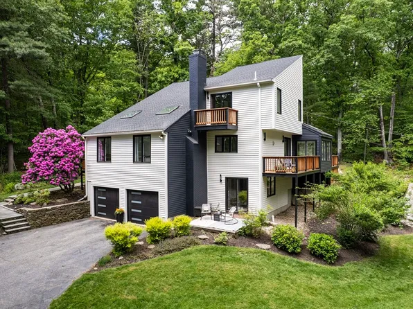7 Tiffany Trl, Hopkinton, MA 01748