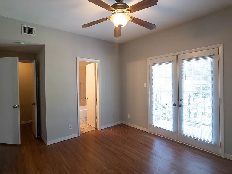 2801 Rio Grande St #307 — Photo 10