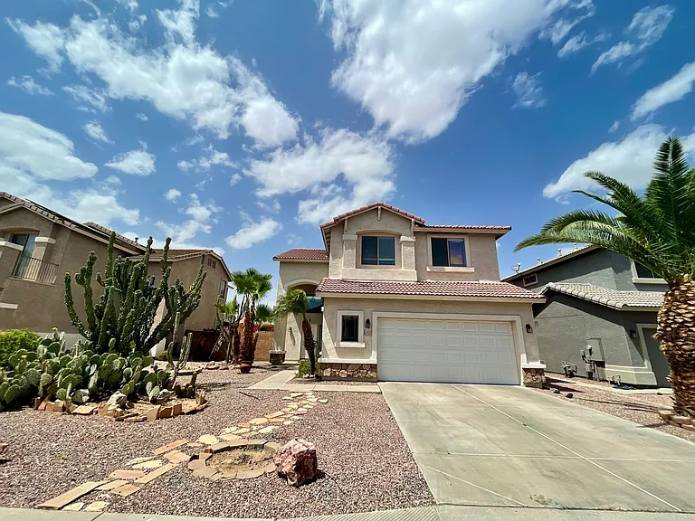 14984 W Desert Hills Dr — Photo 3