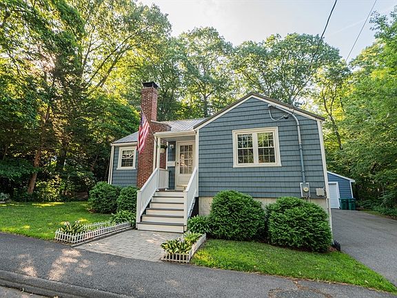 2nd image of 53 Bulfinch Rd